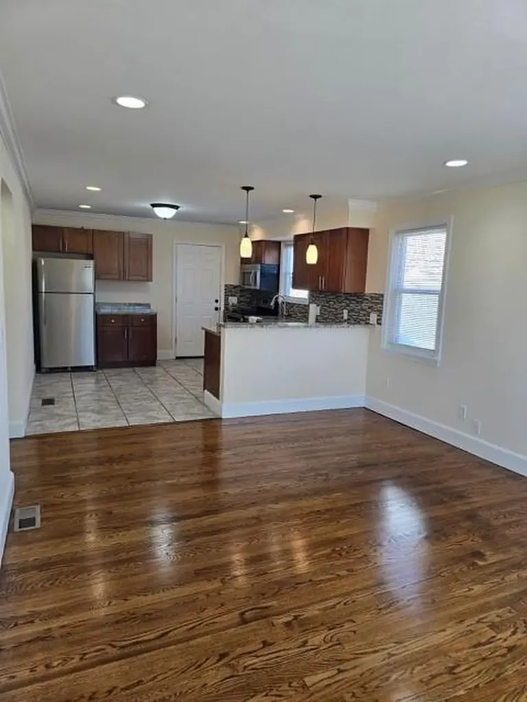11 Coolidge Street Johnston RI 02919