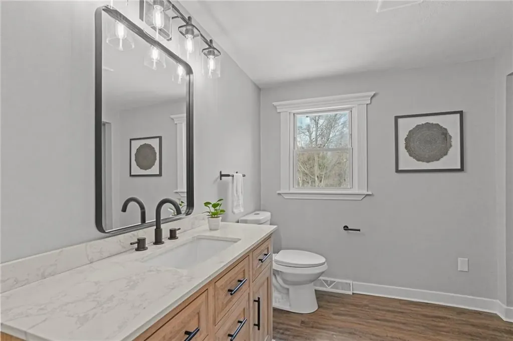 142 Cady Avenue Warwick RI 02889
