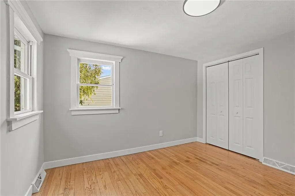 142 Cady Avenue Warwick RI 02889