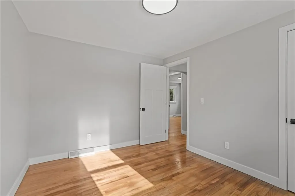 142 Cady Avenue Warwick RI 02889