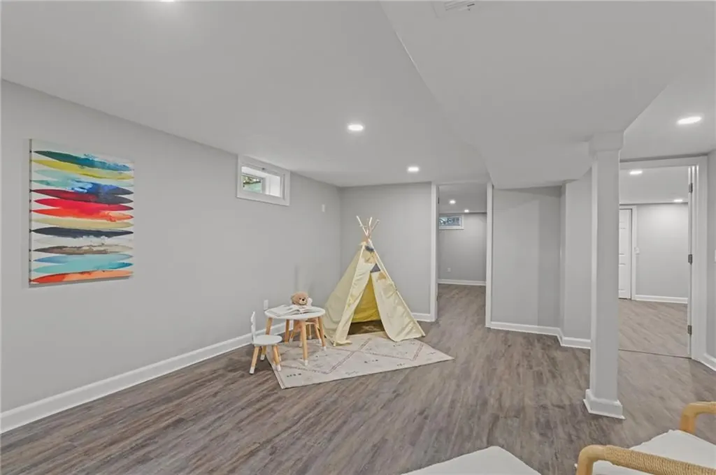 142 Cady Avenue Warwick RI 02889
