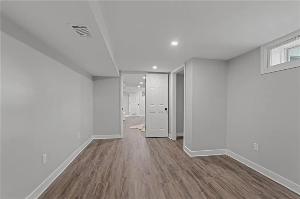 142 Cady Avenue Warwick RI 02889