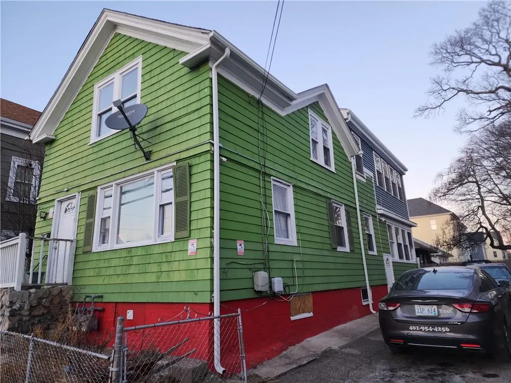 131 River Avenue Providence RI 02908