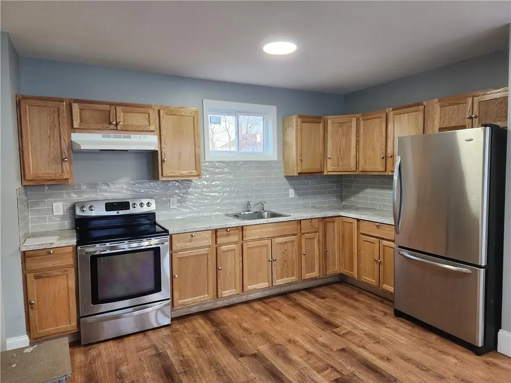 131 River Avenue Providence RI 02908