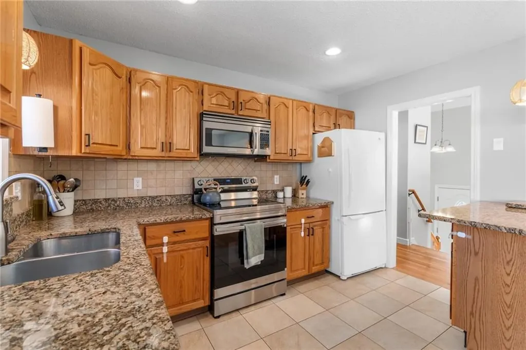77 Hilltop Road Cumberland RI 02864