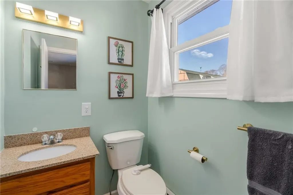 77 Hilltop Road Cumberland RI 02864