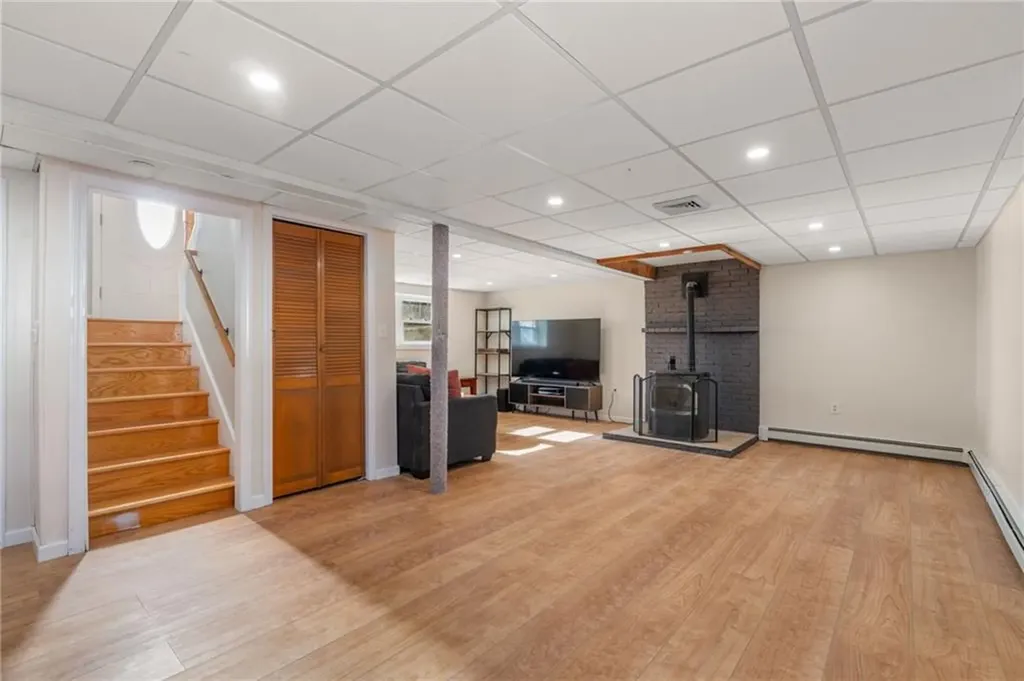 77 Hilltop Road Cumberland RI 02864
