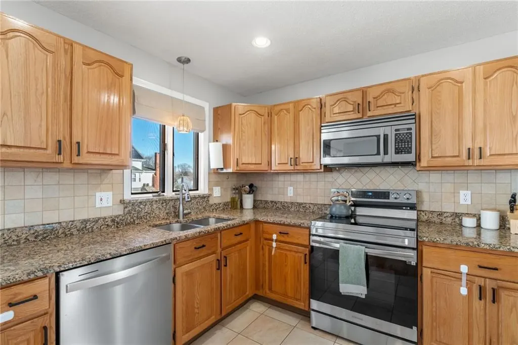 77 Hilltop Road Cumberland RI 02864