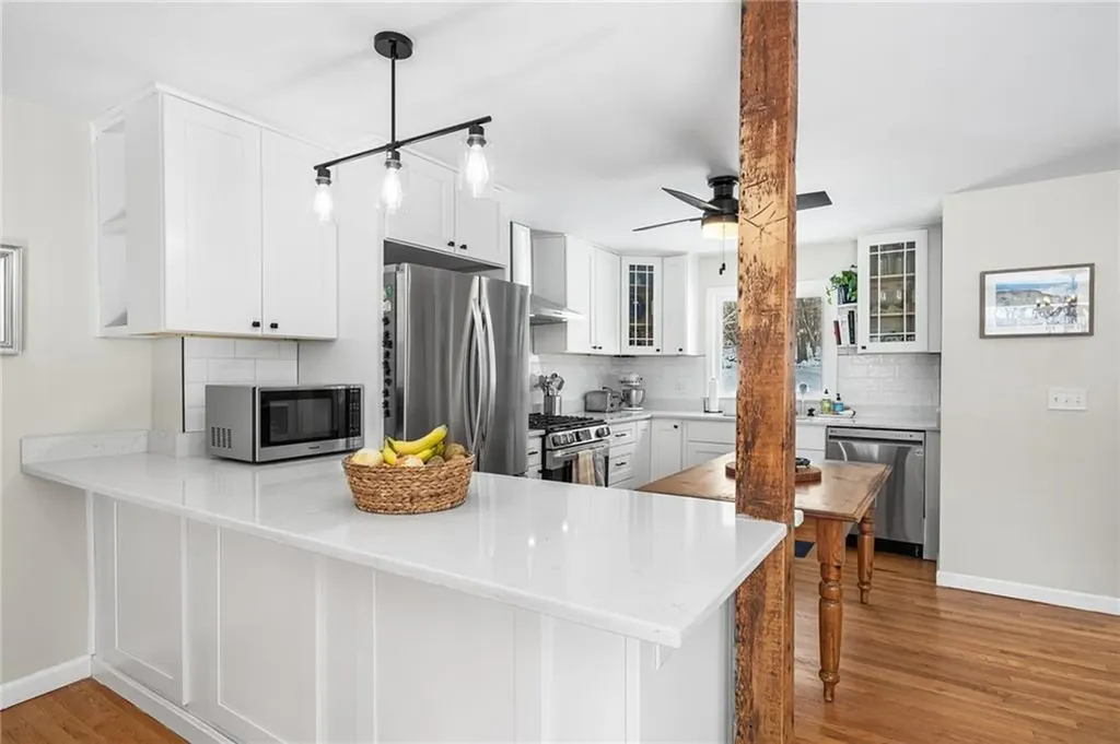 81 Stillwater Road Smithfield RI 02917