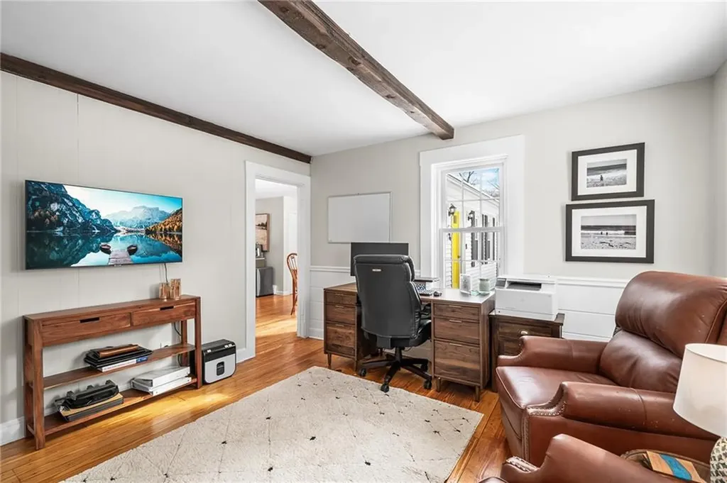 81 Stillwater Road Smithfield RI 02917