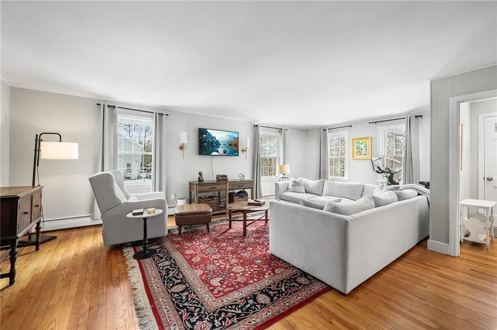 81 Stillwater Road Smithfield RI 02917