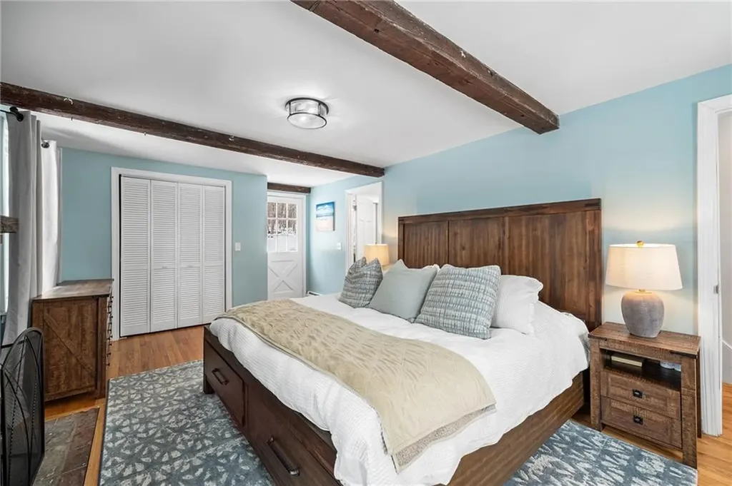 81 Stillwater Road Smithfield RI 02917