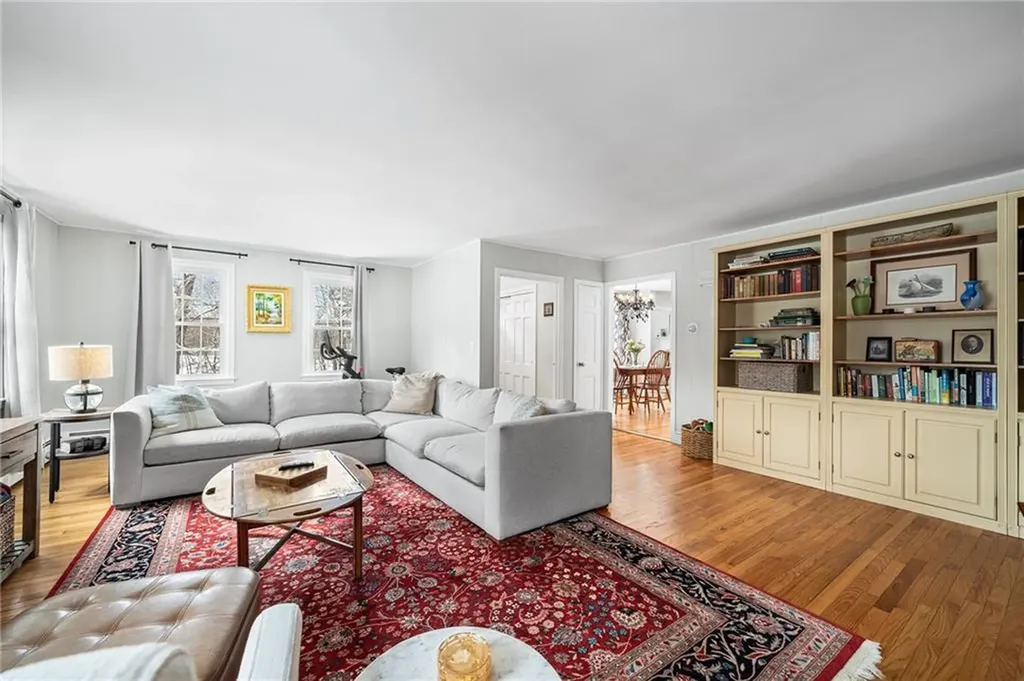 81 Stillwater Road Smithfield RI 02917