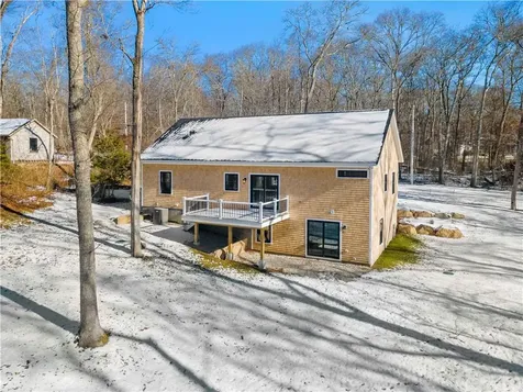 41 Old Farm Lane Tiverton RI 02878