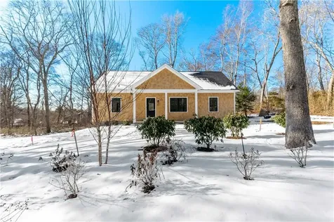 41 Old Farm Lane Tiverton RI 02878