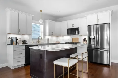 27 Bellevue Avenue Cumberland RI 02864