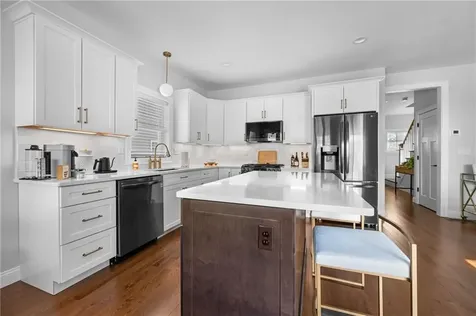 27 Bellevue Avenue Cumberland RI 02864