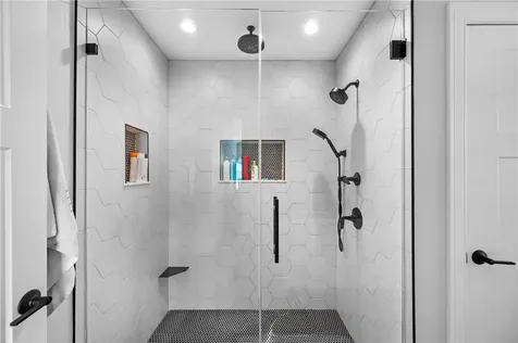 27 Bellevue Avenue Cumberland RI 02864