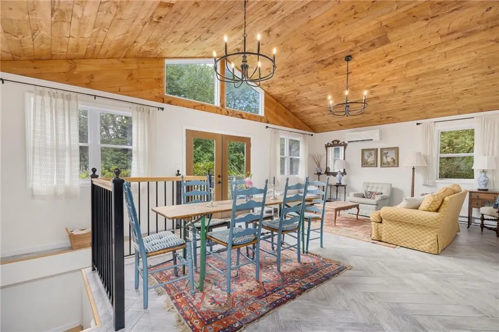 29 Schooner Avenue Jamestown RI 02835