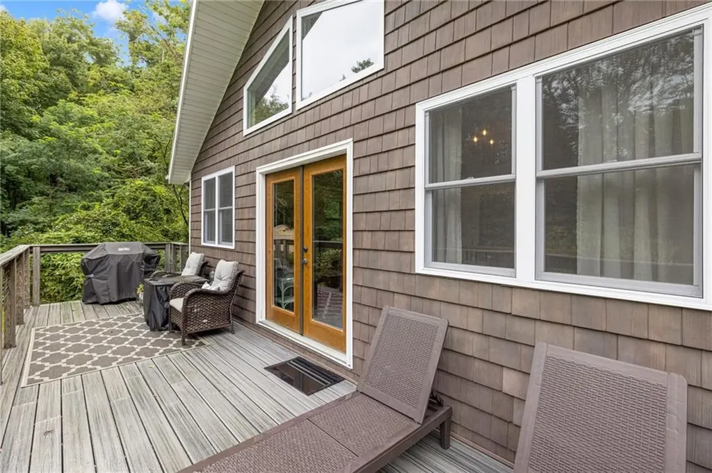 29 Schooner Avenue Jamestown RI 02835