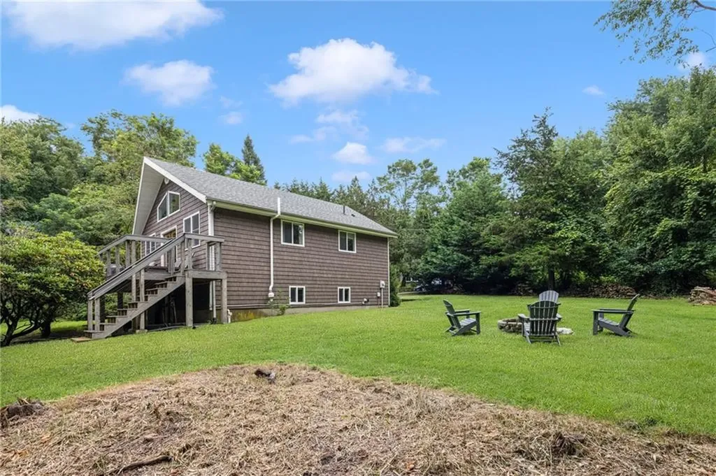 29 Schooner Avenue Jamestown RI 02835