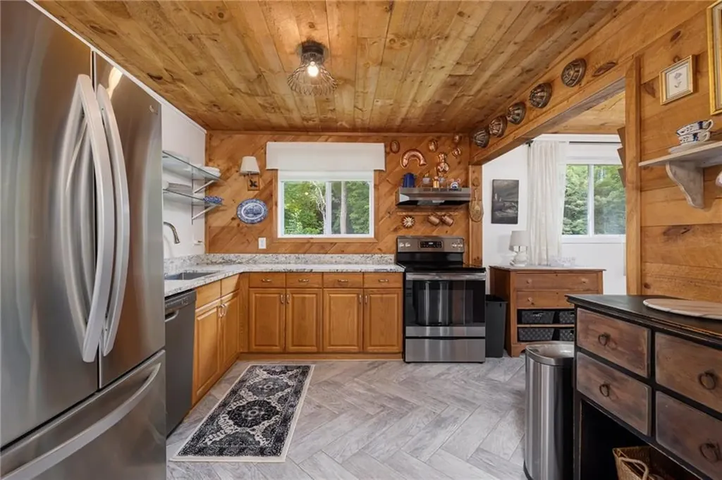 29 Schooner Avenue Jamestown RI 02835