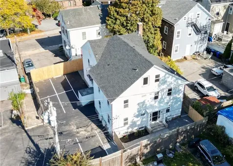 131 Broadway Newport RI 02840