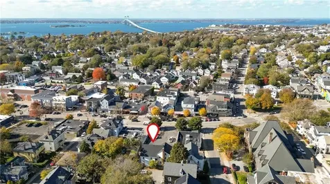 131 Broadway Newport RI 02840