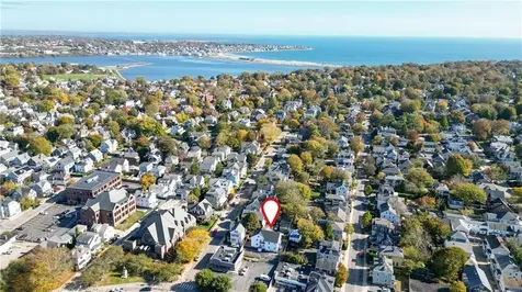 131 Broadway Newport RI 02840