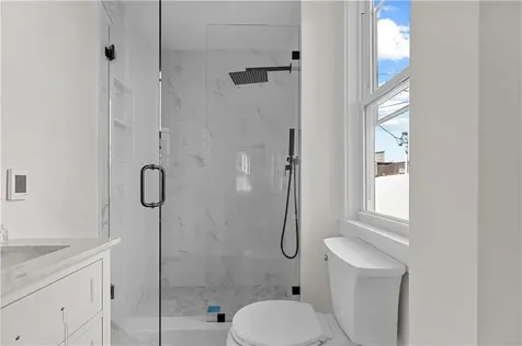 131 Broadway Newport RI 02840