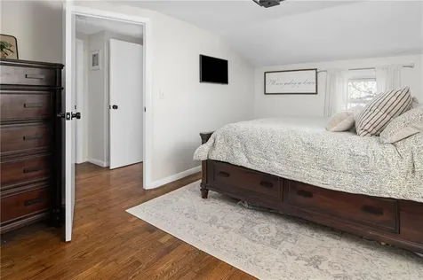 22 Helen Avenue Warwick RI 02886