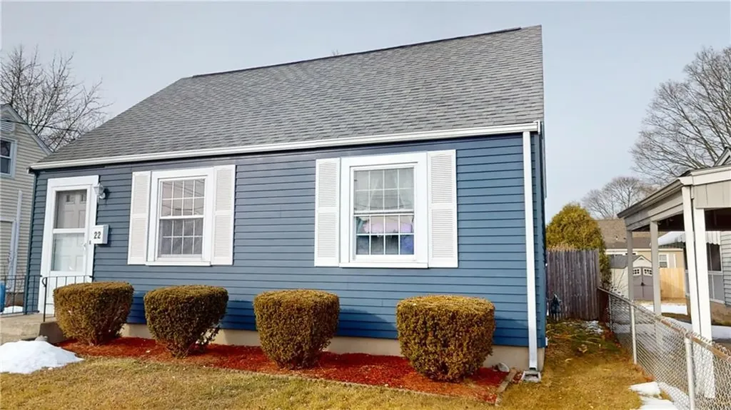 22 Lindesta Road Pawtucket RI 02861