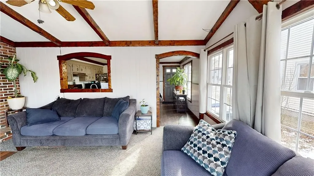 22 Lindesta Road Pawtucket RI 02861