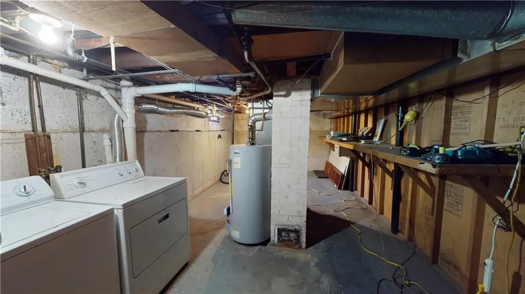 22 Lindesta Road Pawtucket RI 02861