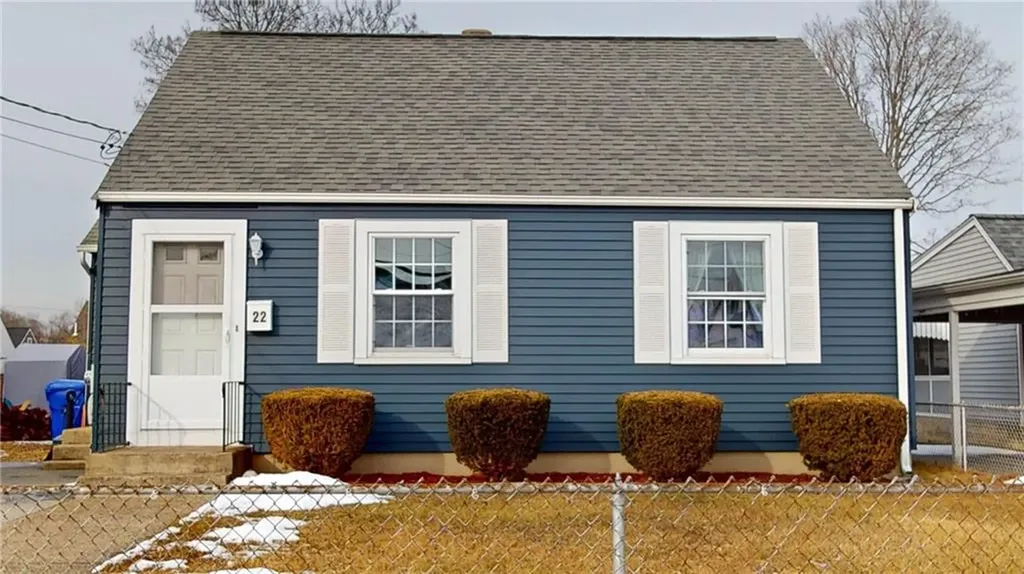 22 Lindesta Road Pawtucket RI 02861