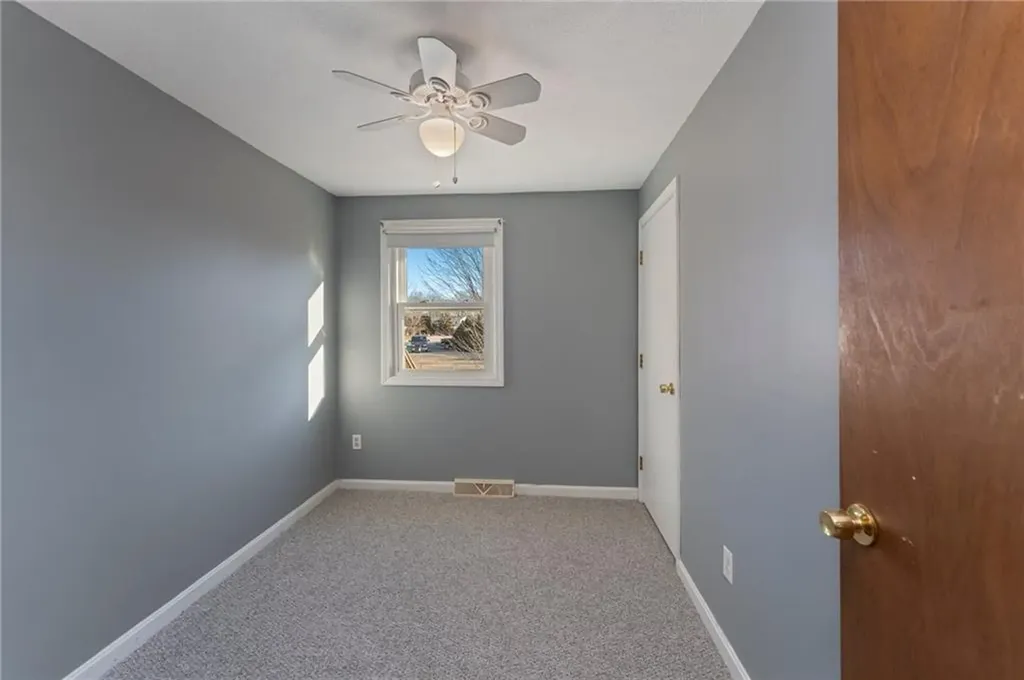 110 Oak Tree Avenue Warwick RI 02886