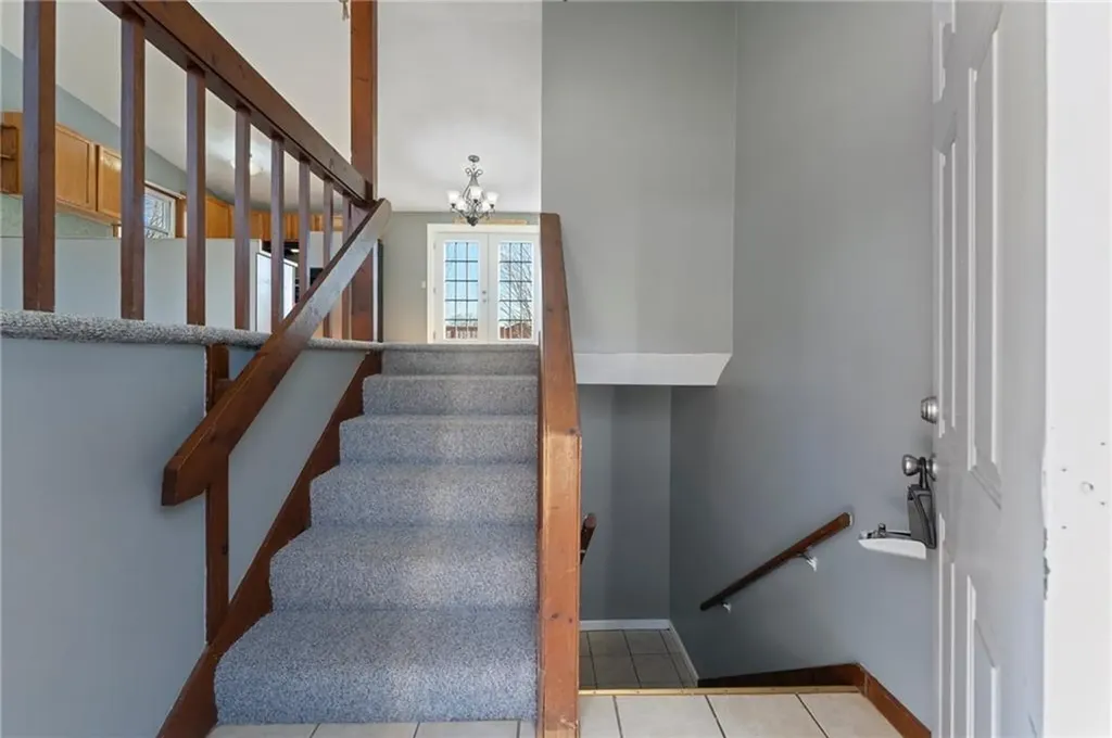 110 Oak Tree Avenue Warwick RI 02886
