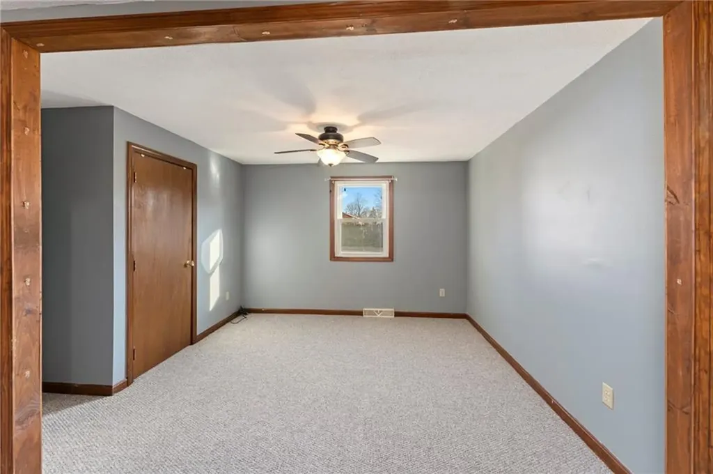 110 Oak Tree Avenue Warwick RI 02886