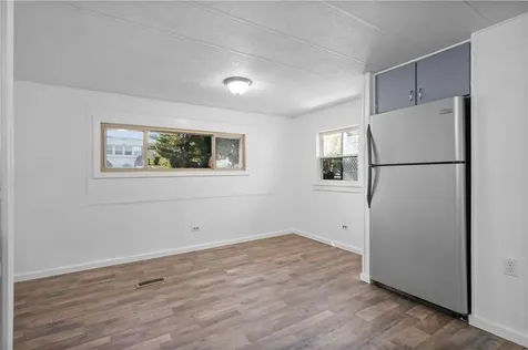 25 Lane A Lane Coventry RI 02816