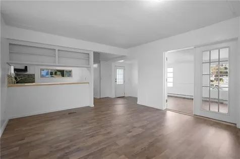 25 Lane A Lane Coventry RI 02816