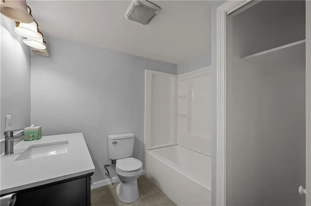 130 Fordson Avenue Cranston RI 02910