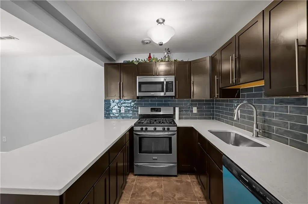 130 Fordson Avenue Cranston RI 02910