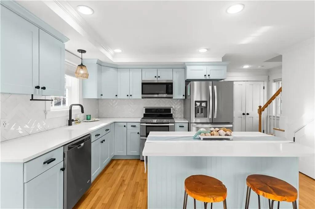 113 Gormley Avenue Portsmouth RI 02871