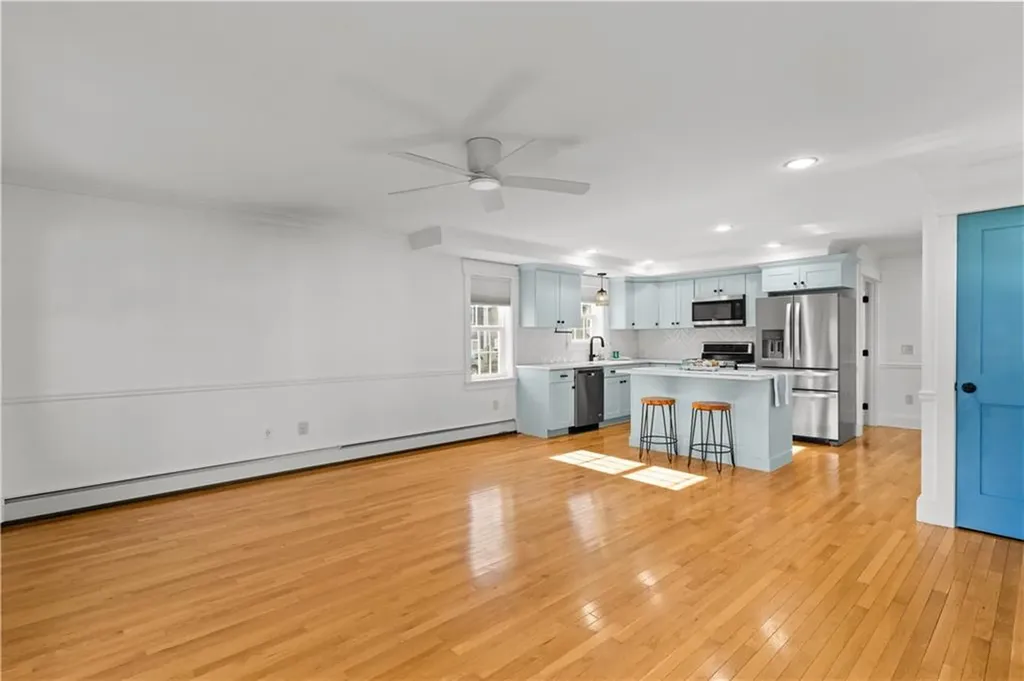 113 Gormley Avenue Portsmouth RI 02871