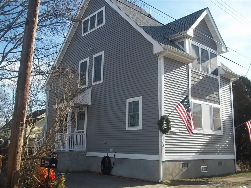 113 Gormley Avenue Portsmouth RI 02871