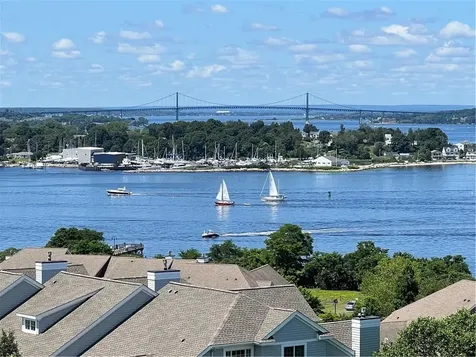 71 Starboard Drive Tiverton RI 02878