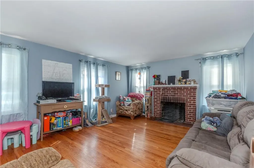 1015 Reservoir Avenue Cranston RI 02910