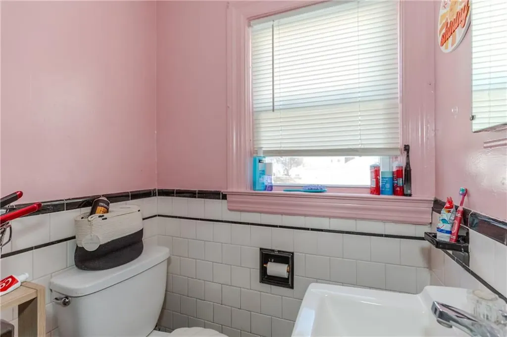 1015 Reservoir Avenue Cranston RI 02910