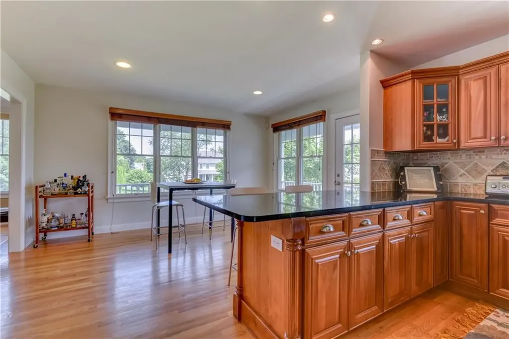 55 Hamilton Drive Portsmouth RI 02871