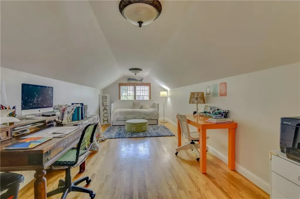 55 Hamilton Drive Portsmouth RI 02871